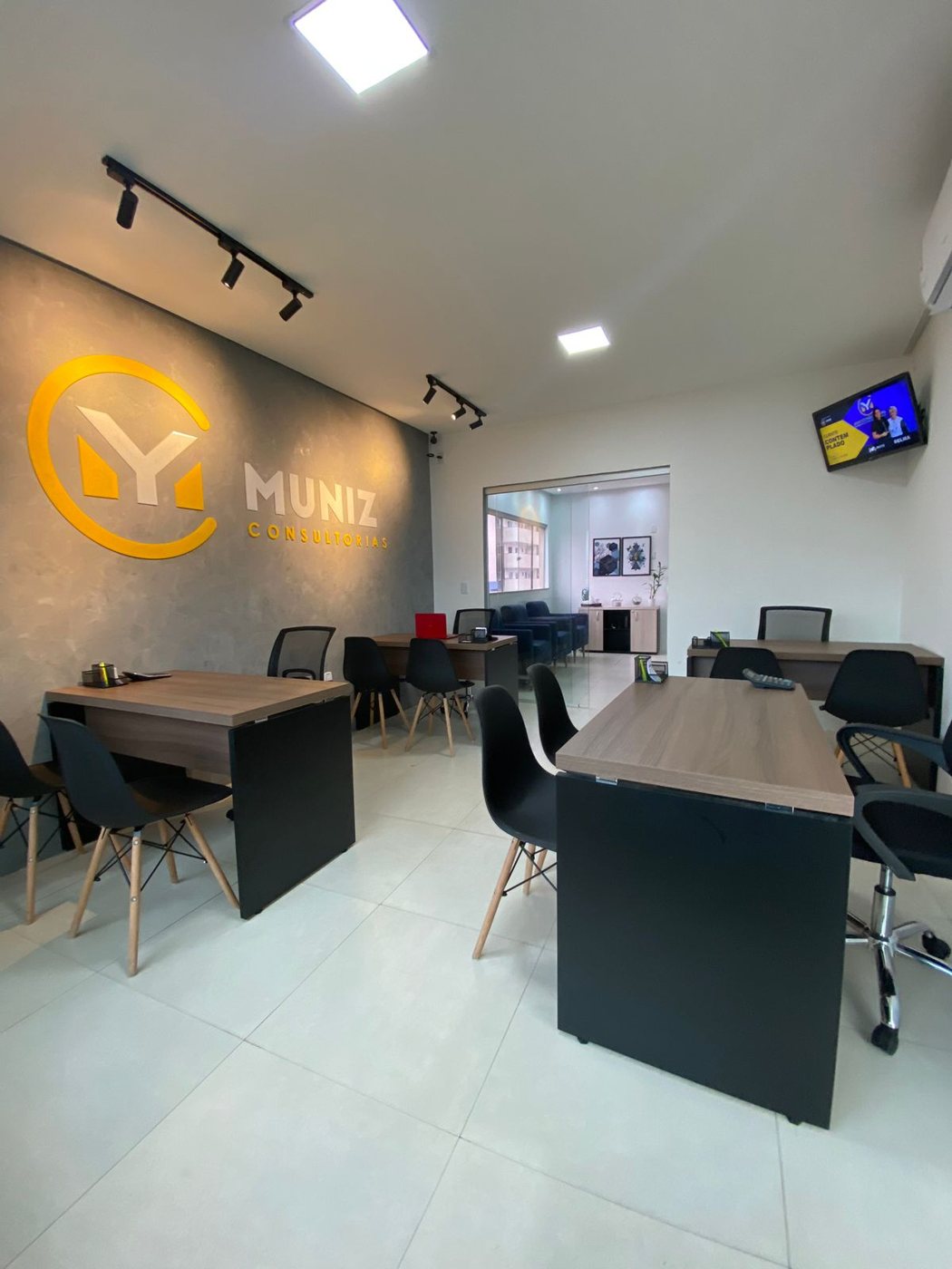 Sala de atendimento da Muniz Consultorias